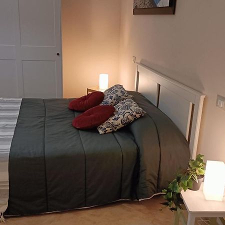 Cozy House Con Corte Privata In Centro Storico Aq L'Aquila Exterior photo